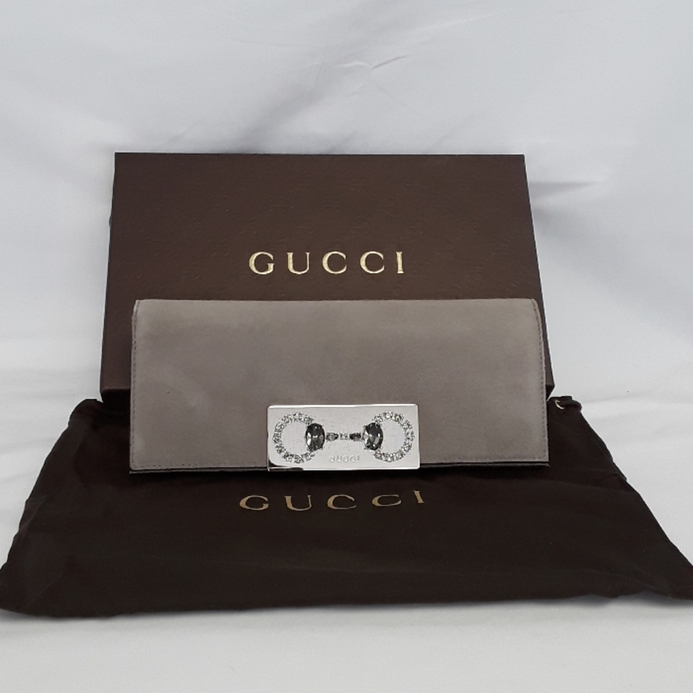 New Gucci 371927 gray suede leather Clutche